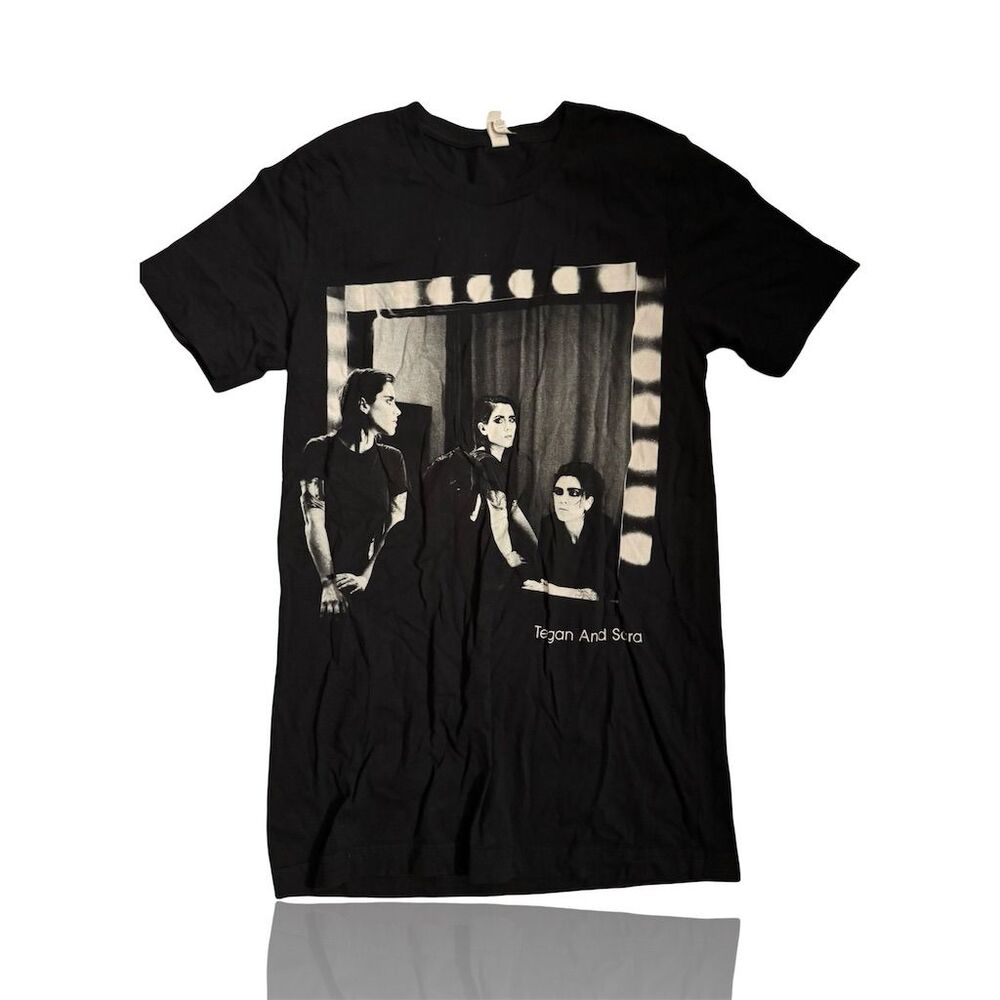 Tegan and Sara Band Tee Ladies S Black Graphic Short Sleeve T-Shirt